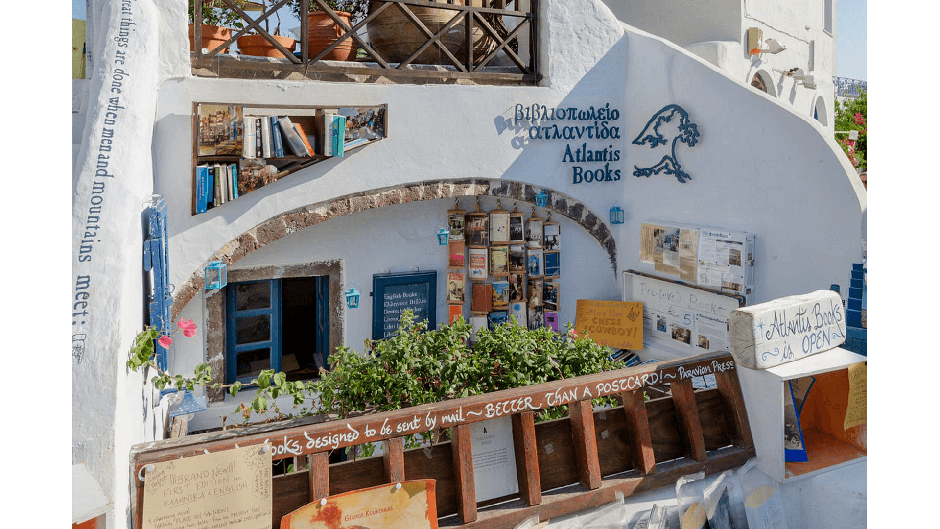 Best_Independant_Bookstores_Atlantis_Embed19.png