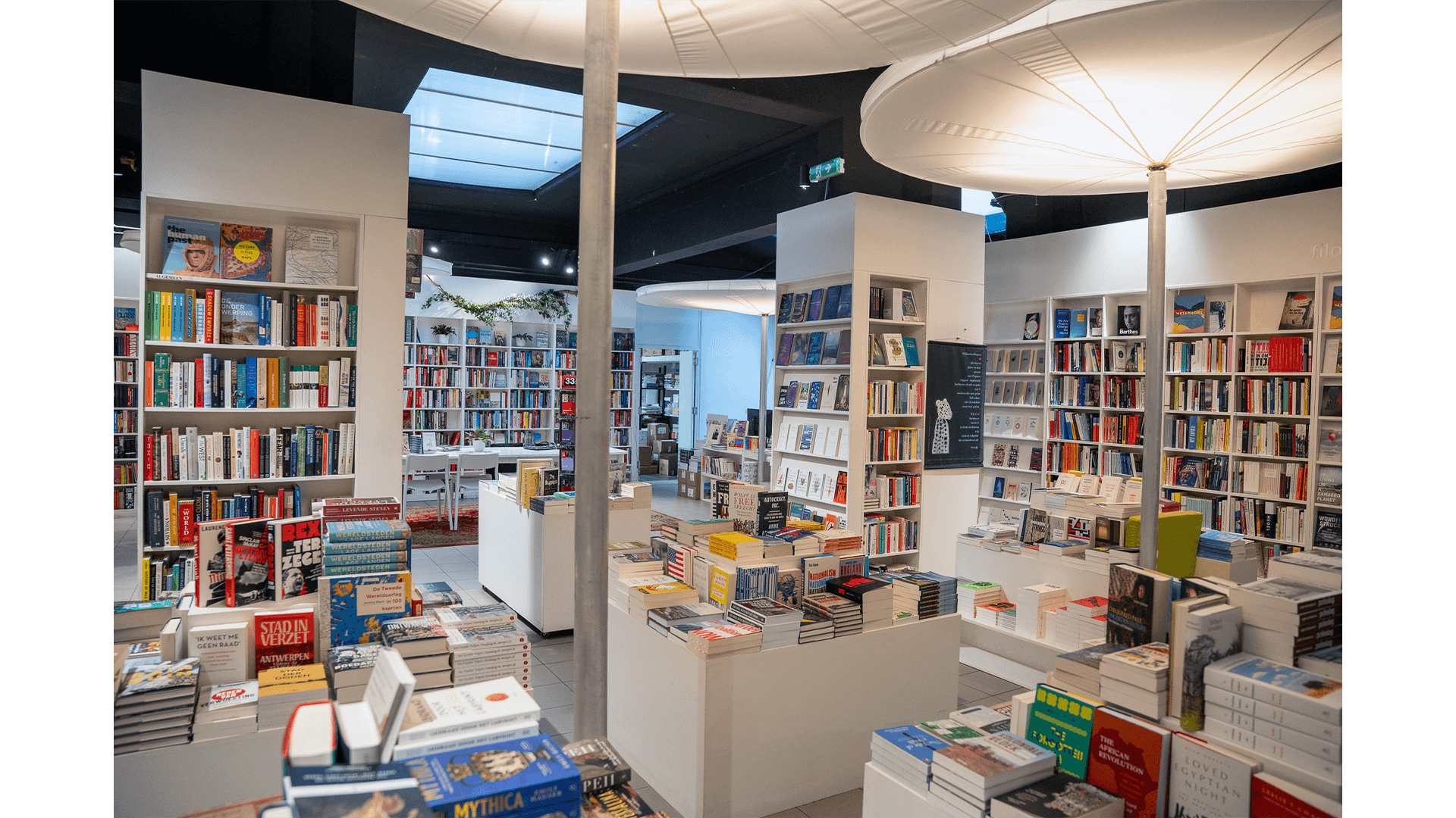 Best_Independant_Bookstores_De_Groene_Waterman_Embed1.png