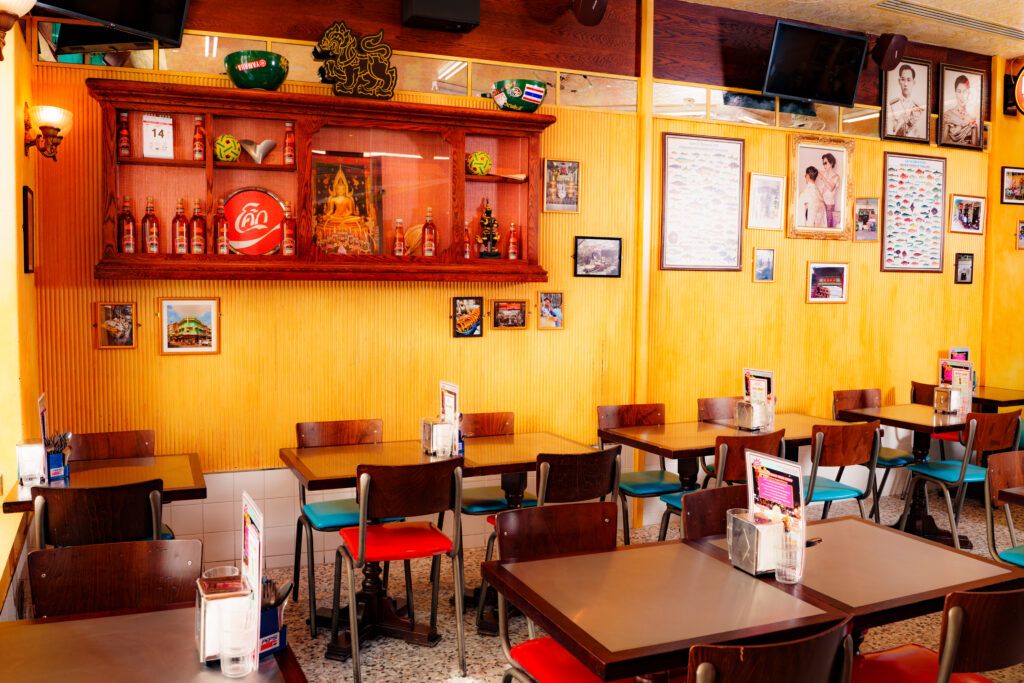 Best London Restaurants Speedboat Bar.jpg