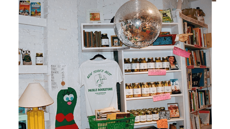 Best_Independant_Bookstores_Sweet_Pickle_Books_Embed12.png