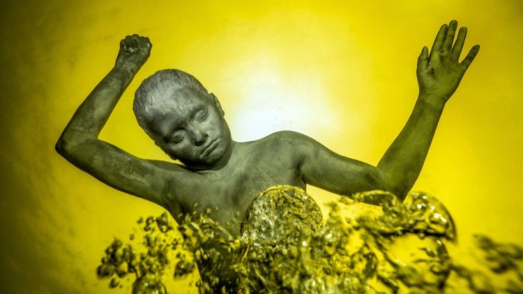 Why Jason deCaires Taylor May Be The Greatest Sculptor You’ve Never Heard Of Why Jason deCaires Taylor May Be The Greatest Sculptor You’ve Never Heard Of