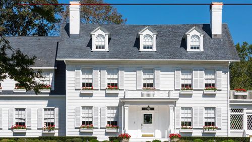 How The Hamptons Became Home To The Power Elite