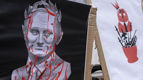 How The West Has Enabled Putin And His Oligarchs To Safeguard Their Billions 