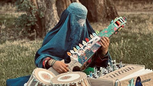 “We Want To Show How Women Dream” – The Photographer Sisters Platforming Afghan Stories