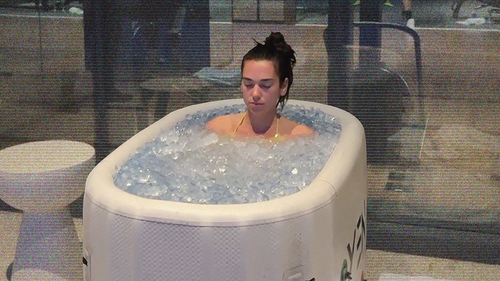 Dua’s Wellbeing Tips: 6 Ways I Stay Healthy & Active When I’m On Tour