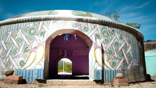 “I’m A Lifelong Sceptic Who’s Spent A Year Leaning In To Spirituality. Here’s How It Changed My Mind” 