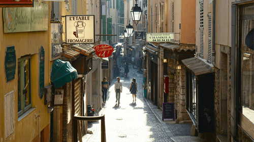 72 Hours In... Antibes: Where To Stay, Eat, Flâneur & Fall Quietly In Love With One Of The Riviera’s Prettiest Towns 